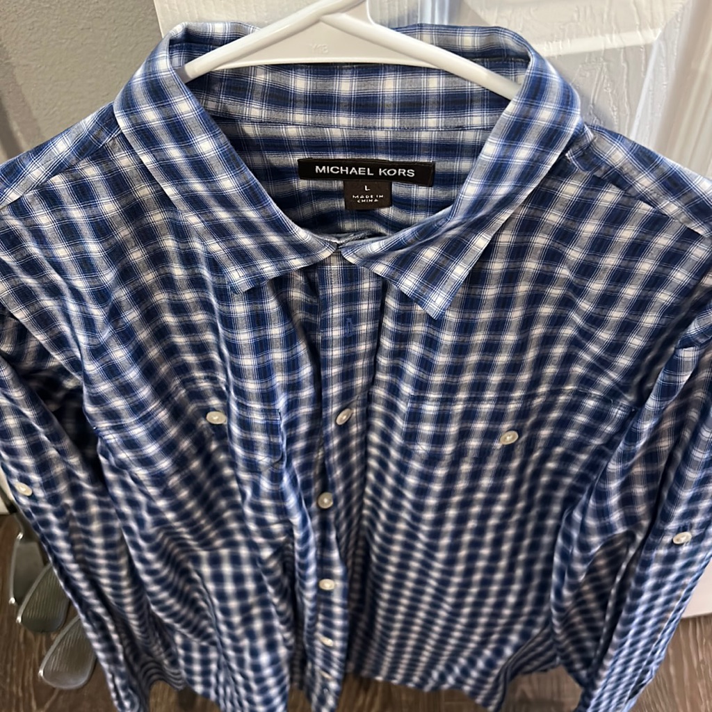 Michael Kors Bugatchi Size Large